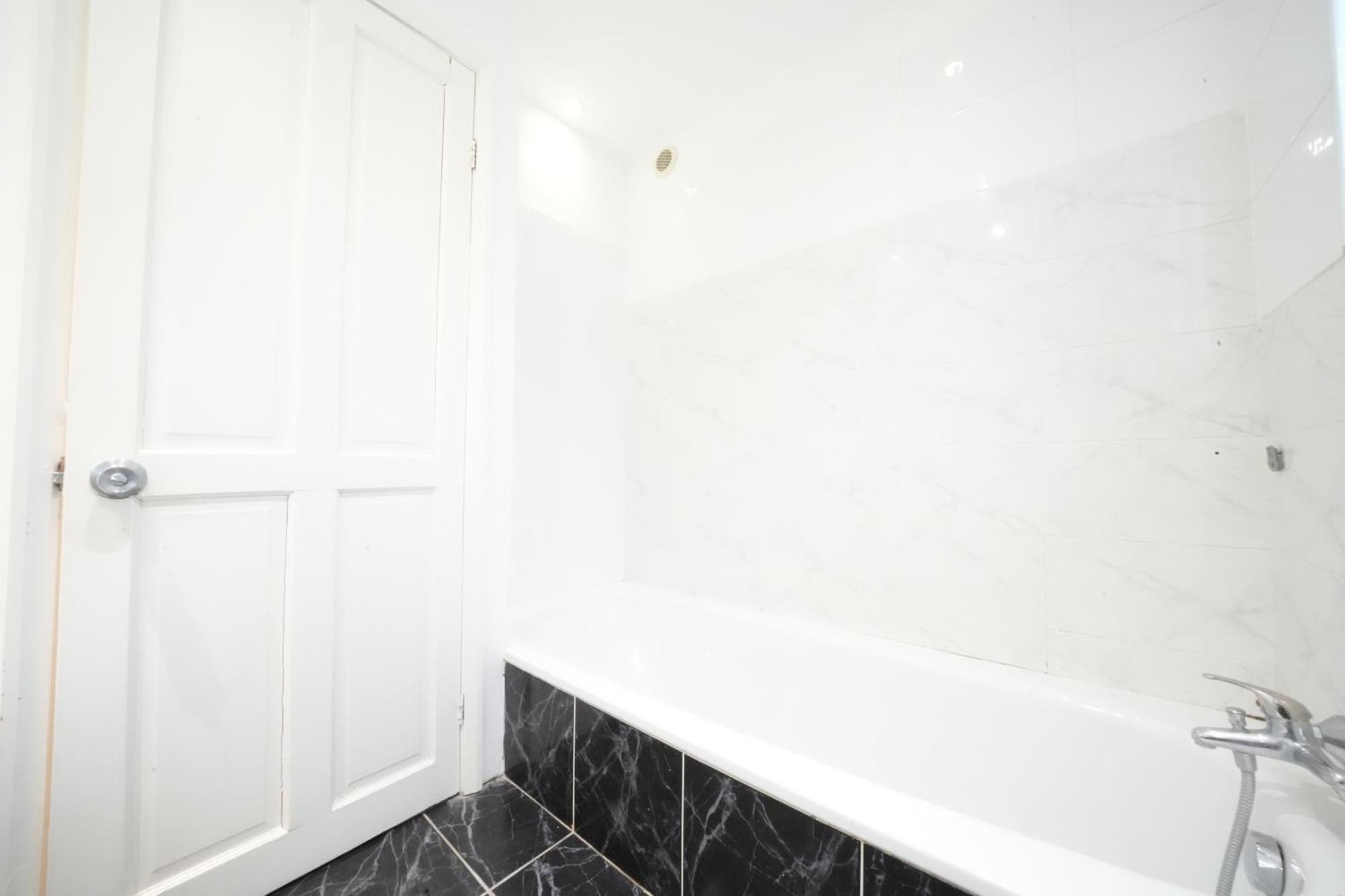 Privatunterkunft Airport Comfy Harmondsworth